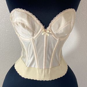 Vintage Under Cover Carson California Made In USA Women Bras Size 32C